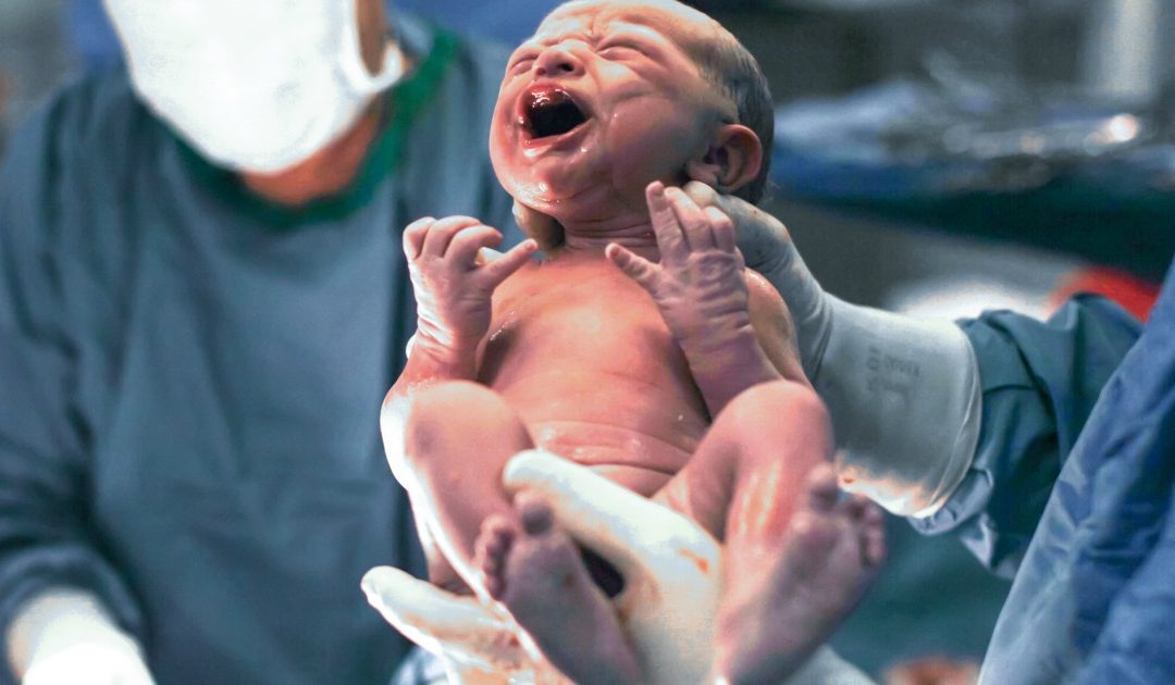 Como influye la epidural en el vínculo madre-bebé y el maternaje